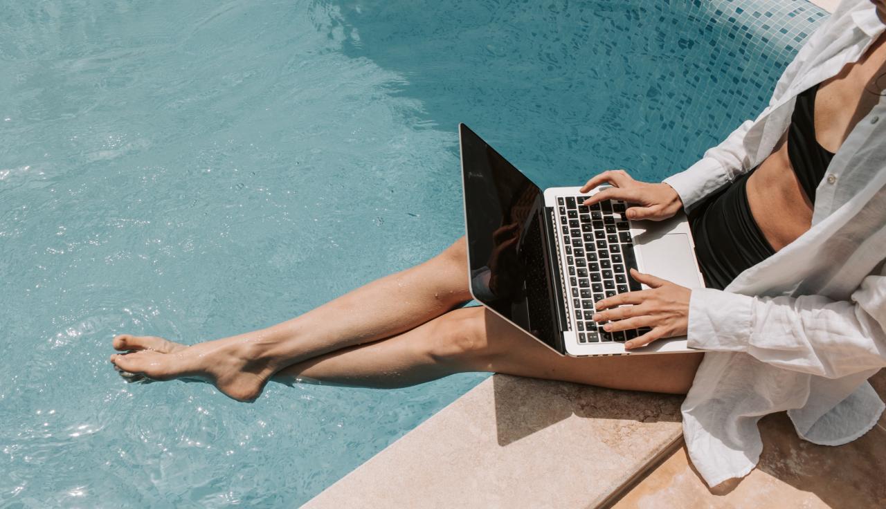 bali expat working pool